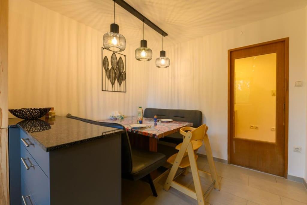 Family Apartment Бад Гойзерн Екстериор снимка