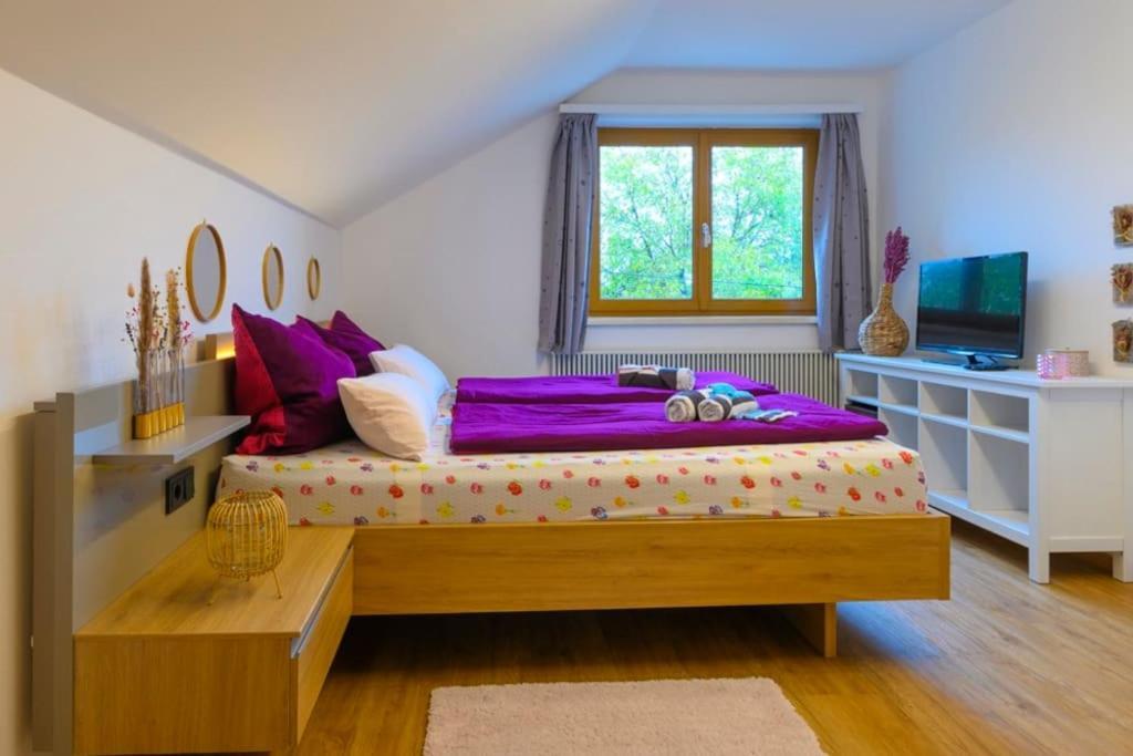 Family Apartment Бад Гойзерн Екстериор снимка