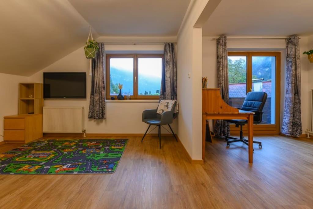 Family Apartment Бад Гойзерн Екстериор снимка