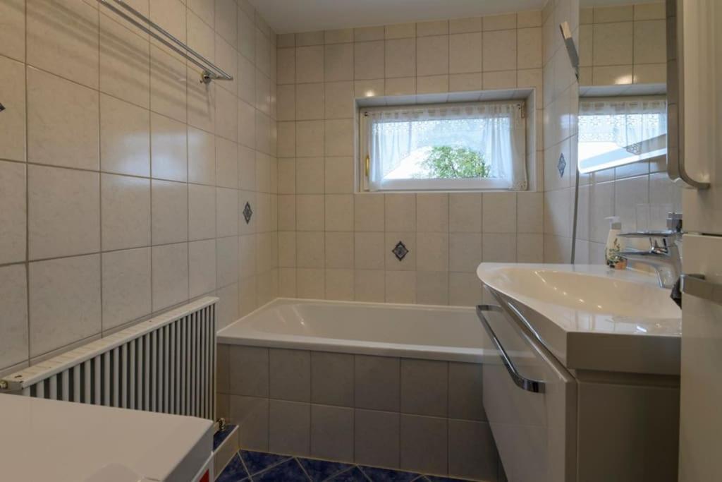 Family Apartment Бад Гойзерн Екстериор снимка